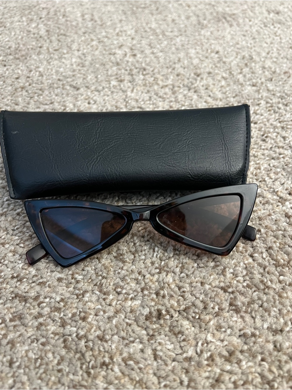 Steve Madden Sunglasses and case